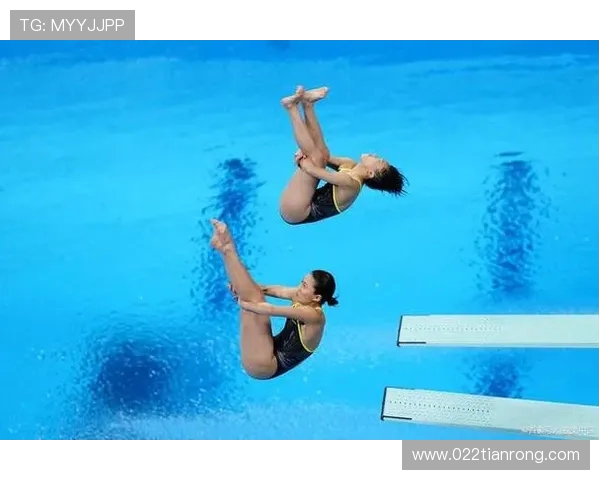 从惊心动魄到优雅入水探秘跳水运动员背后的力量与艺术