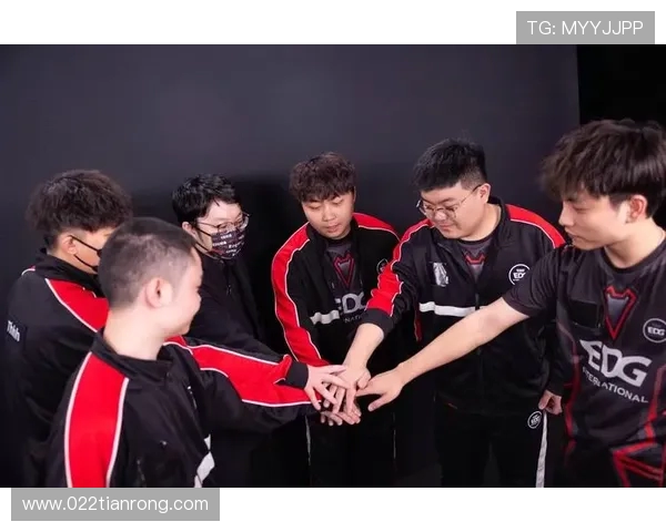 和平精英纪实:深入探讨EDG战队在电竞领域的转型与发展历程 和平精英纪实:深入探讨EDG战队在电竞领域的转型与发展历程