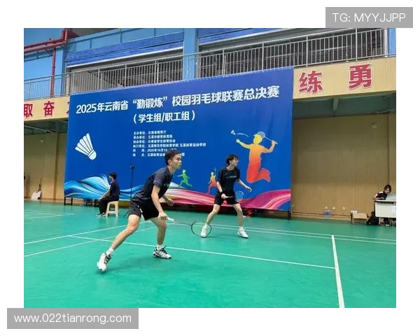 杭州羽毛球队在总决赛积分榜中以88分稳居第一名展现强大实力